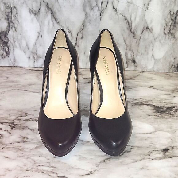 Nine West Rocha black leather almond toe slip on platform heels 8M - Picture 3 of 17